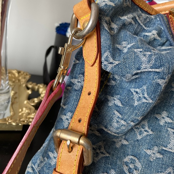 ❌SOLD❌Denim Medium Bag - Picture 4 of 8